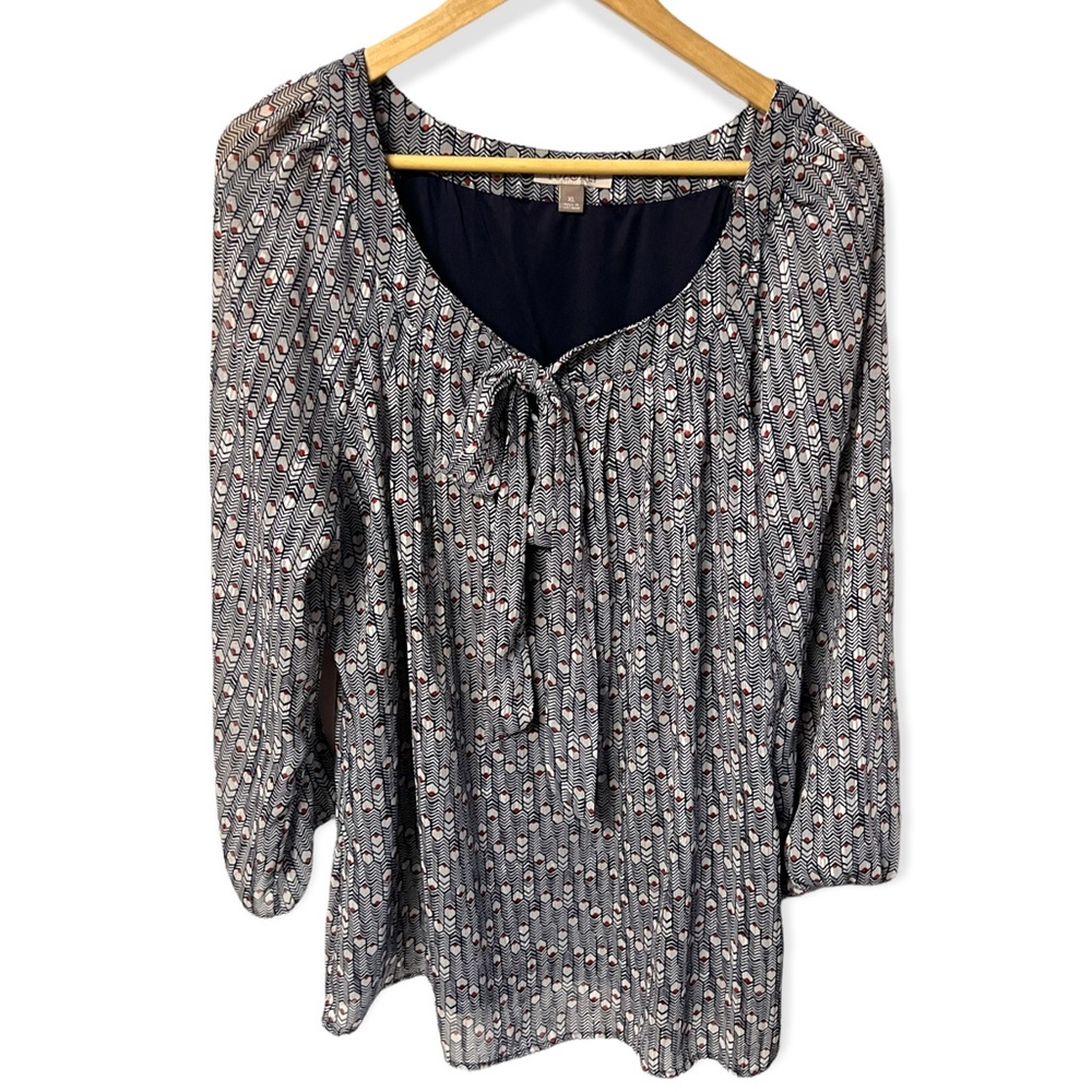 Roz & Ali feminine chevron print with dot and metallic thread top. # 27G